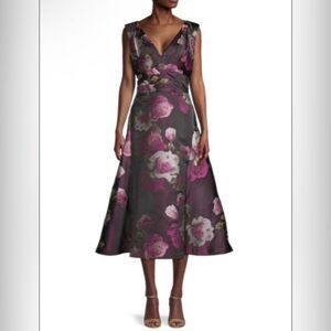 Kay Unger Vivienne Floral Midi A- Line Dress Size 6 Purple
